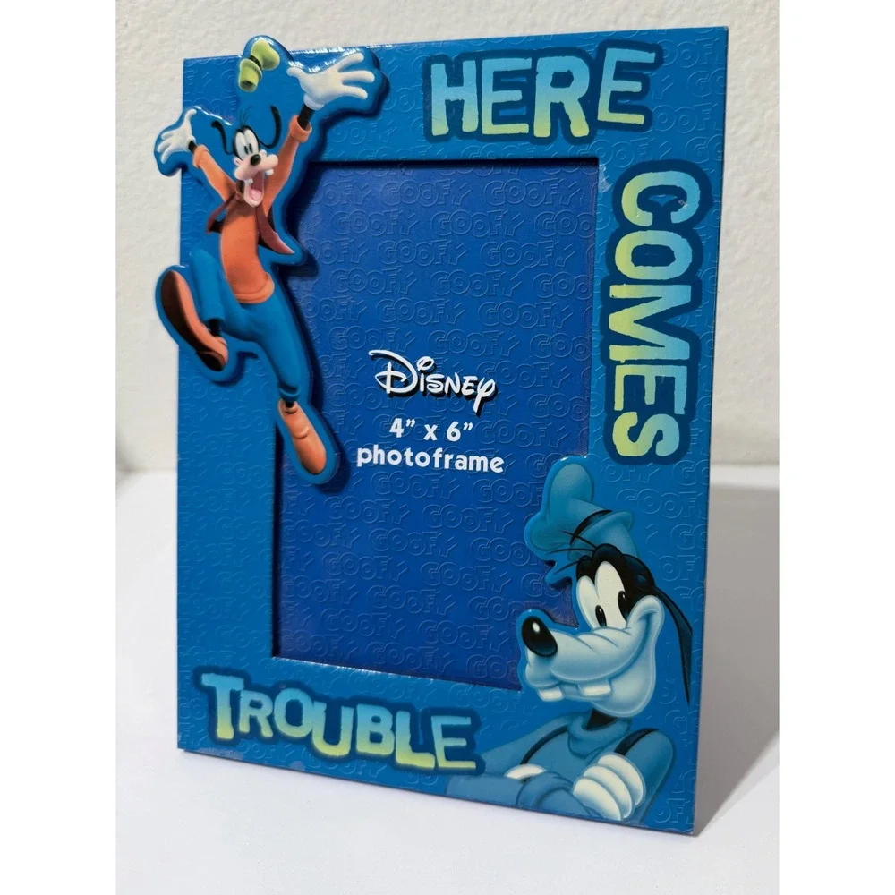 Disney Goofy Here Comes Trouble 4x6 Photo Frame Jerry Leigh Blue 3D Character